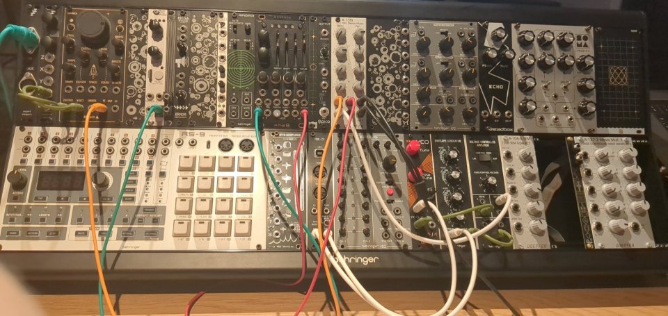 Sistema eurorack de segunda mano · Barcelona · 1350 €