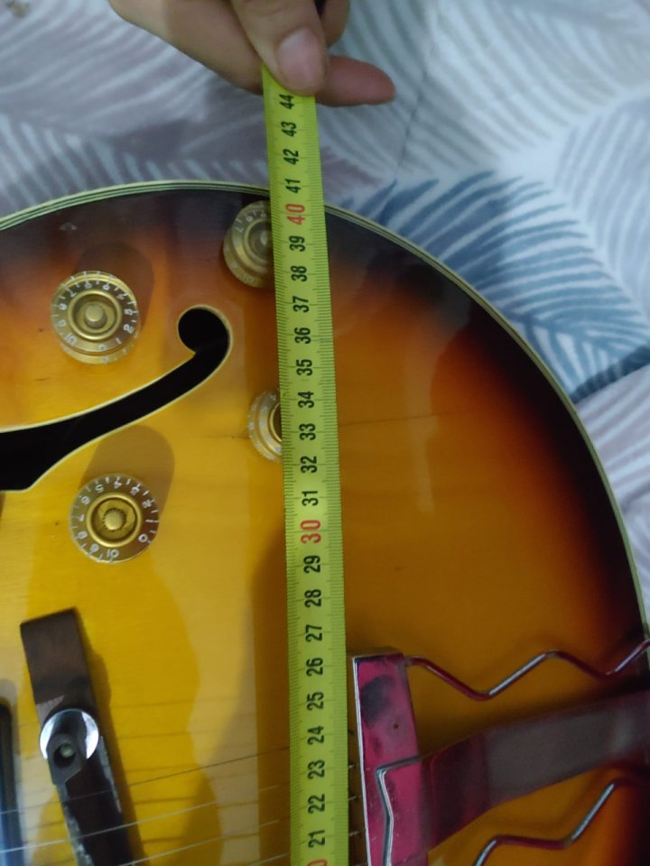 Guitarra Morris de Coleccion..Muy Pocas Unidades en el Mundo.Con Estuche de segunda mano · Foto 8 de 10 · Castellón · 975 €