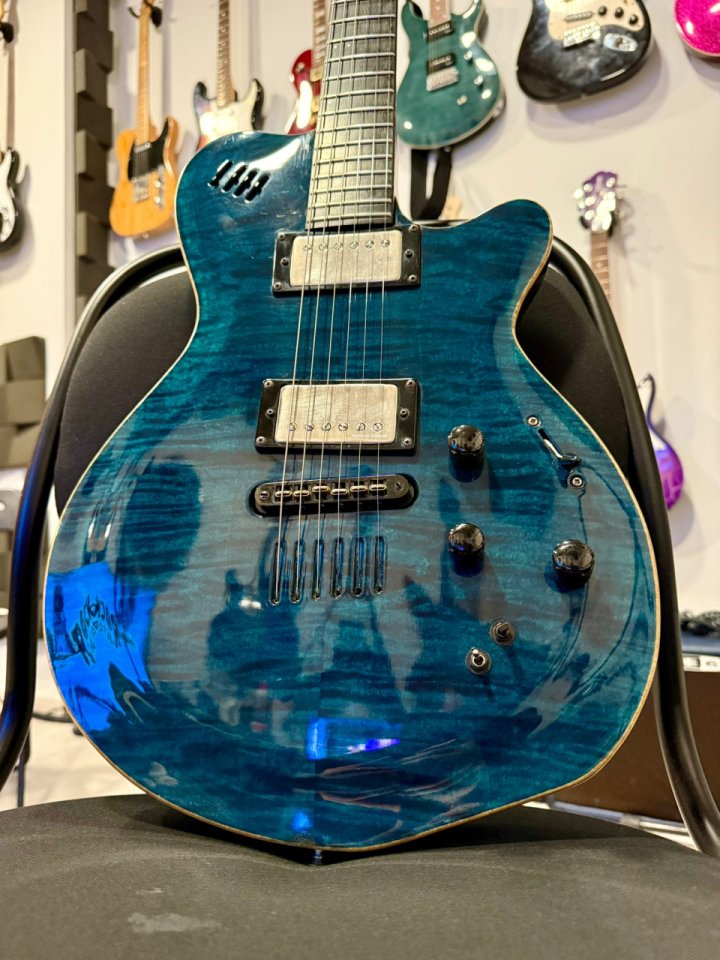 Godin LGX-SA mas sintetizador GR20 de segunda mano · Foto 5 de 7 · Barcelona