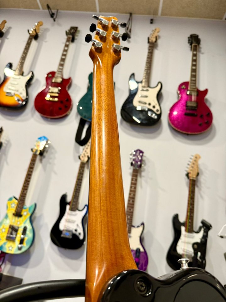 Godin LGX-SA mas sintetizador GR20 de segunda mano · Foto 6 de 7 · Barcelona