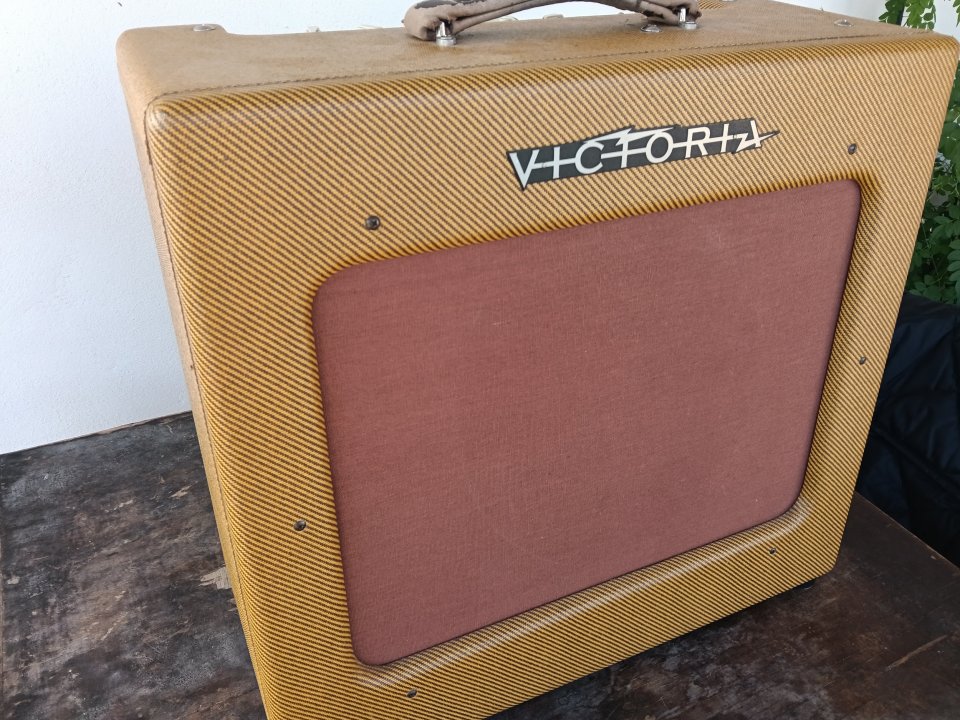 Victoria Regal II de segunda mano · Foto 4 de 8 · Valencia · 2000 €