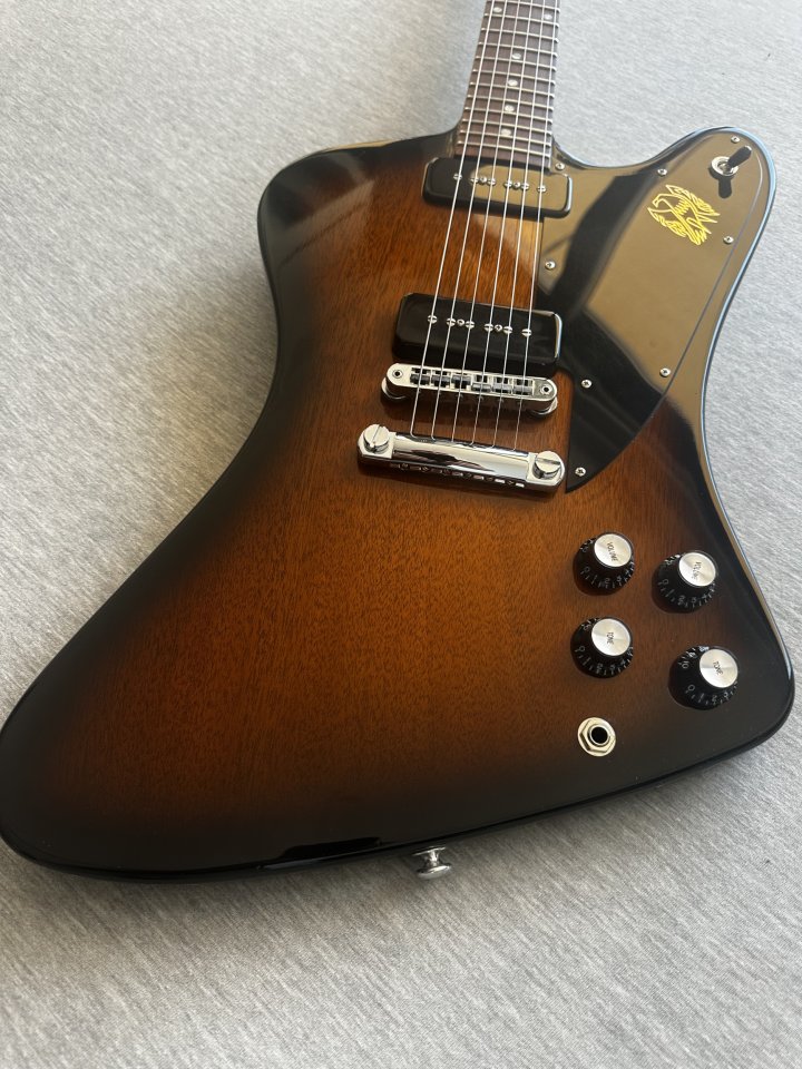 Gibson Firebird studio 2018 de segunda mano · Foto 3 de 10 · Madrid · 1390 €