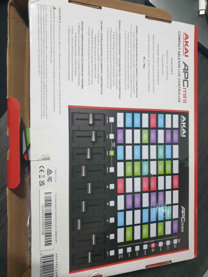 AKAI APC mini