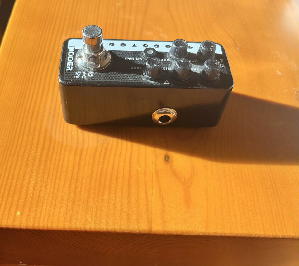 Cambio Pedal Preamp mooer 015 "Brown Sound"