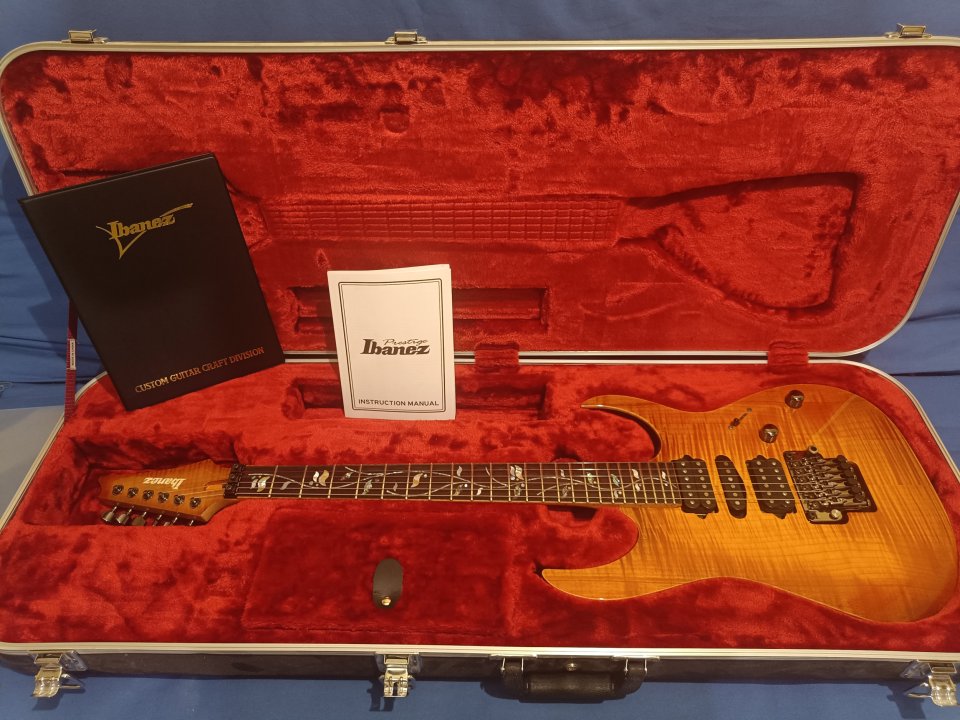 Ibanez RG8570Z J.Custom de segunda mano · Foto 8 de 10 · Tarragona
