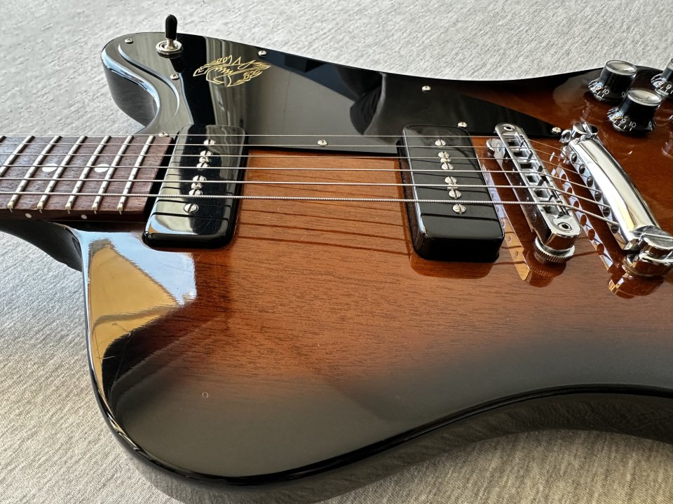 Gibson Firebird studio 2018 de segunda mano · Foto 6 de 10 · Madrid · 1390 €