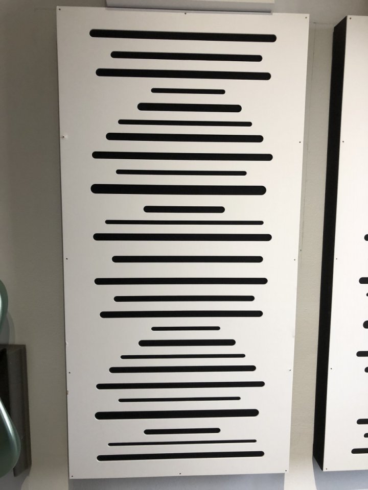 Material Acustico de segunda mano · Foto 4 de 6 · Madrid · 460 €