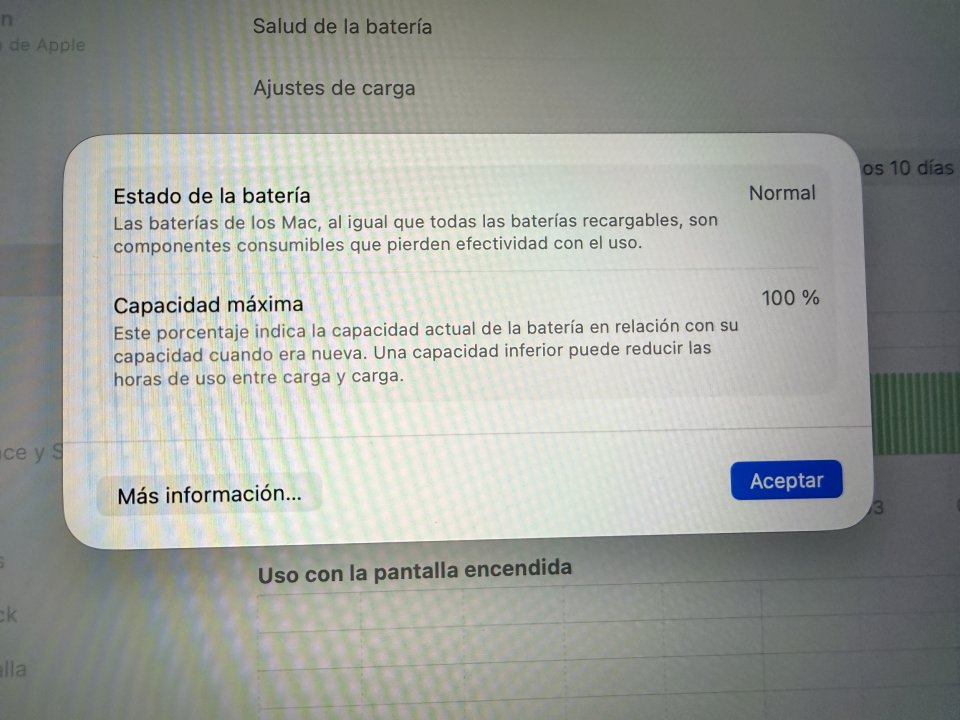 MacBook Pro 14 pulgadas M4, 24 GB RAM 512 GB SSD, color gris espacial. de segunda mano · Foto 3 de 7 · Burgos · 1990 €