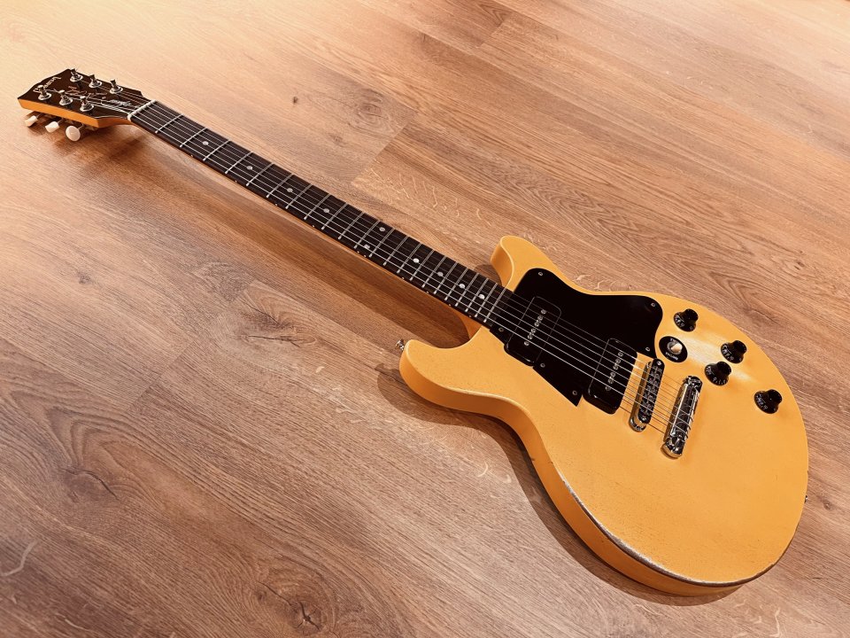 Gibson Les Paul Special DC TV Yellow de segunda mano · Foto 1 de 9 · Barcelona · 1250 €