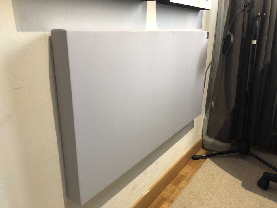 Material Acustico de segunda mano · Foto 3 de 6 · Madrid · 460 €