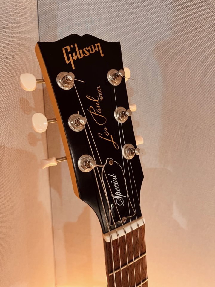 Gibson Les Paul Special DC TV Yellow de segunda mano · Foto 3 de 9 · Barcelona · 1250 €