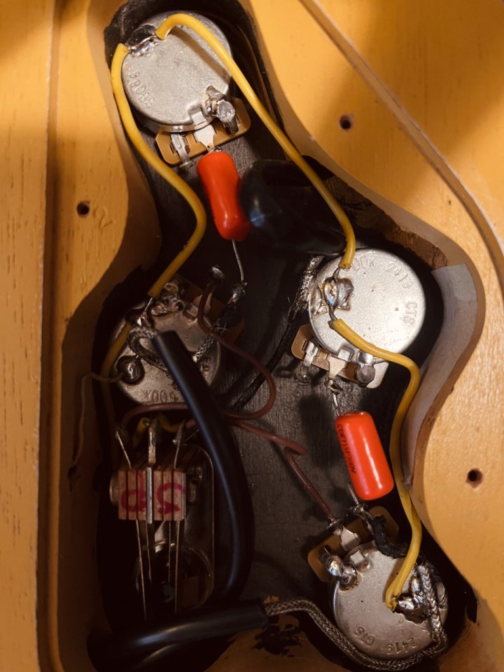 Gibson Les Paul Special DC TV Yellow de segunda mano · Foto 5 de 9 · Barcelona · 1250 €