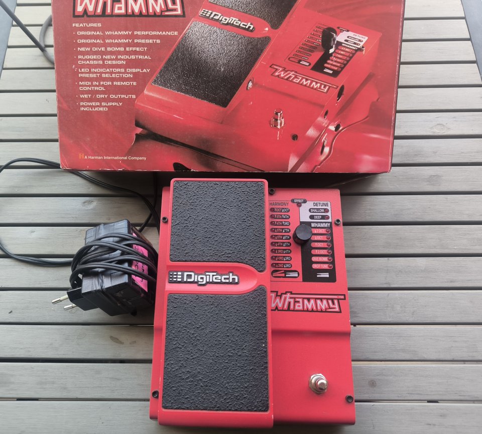 Whammy 4/5 ¡Envío incluido! de segunda mano · Foto 1 de 4 · Murcia · 89 €