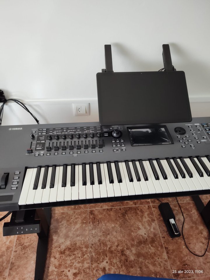 Yamaha montage 7 de segunda mano · Foto 4 de 4 · Alicante · 2200 €