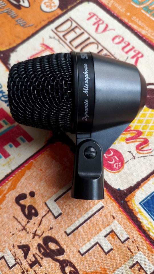 Shure PGA52 Micrófono dinámico cardioide bombo