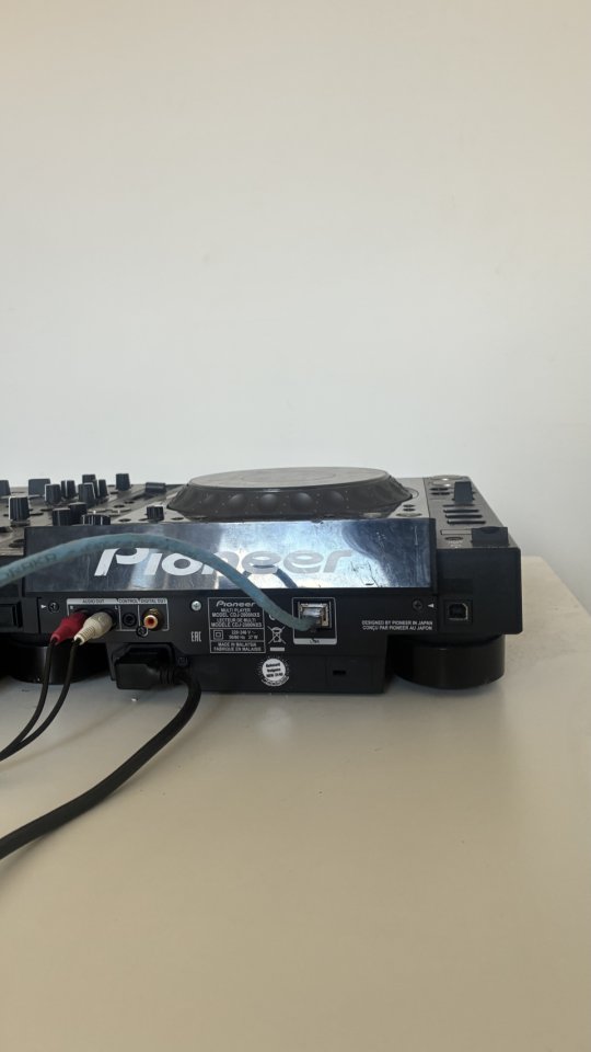 2x Pioneer CDJ-2000 NXS de segunda mano · Foto 4 de 7 · Barcelona · 850 €