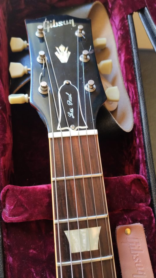 Gibson SG Standard Custom Shop ’61 Maestro Vibrola