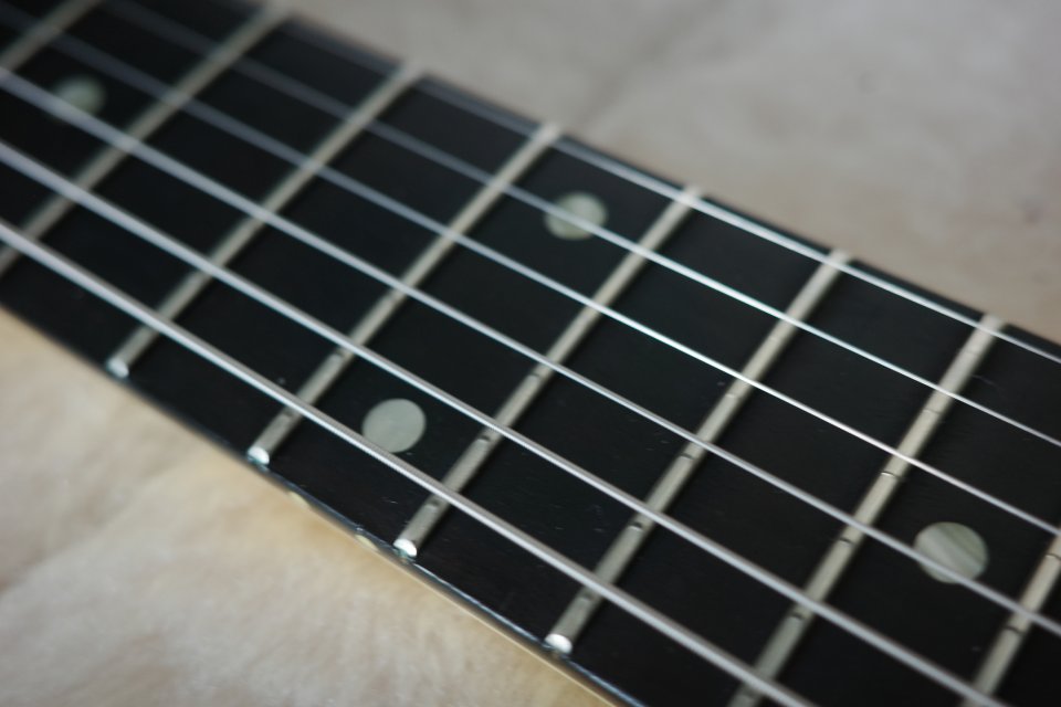 Gibson Explorer 2009 '76 Reissue White de segunda mano · Foto 7 de 9 · Cádiz · 1800 €