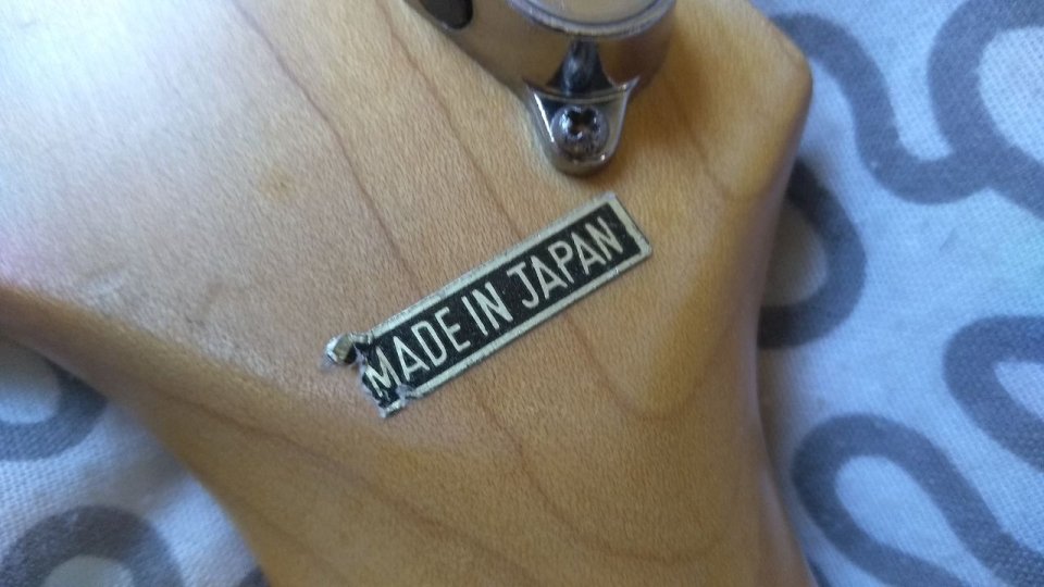 Mástil Strat FERNANDES made in Japan radio 9.5'' y C de segunda mano · Foto 4 de 10 · Valencia · 250 €