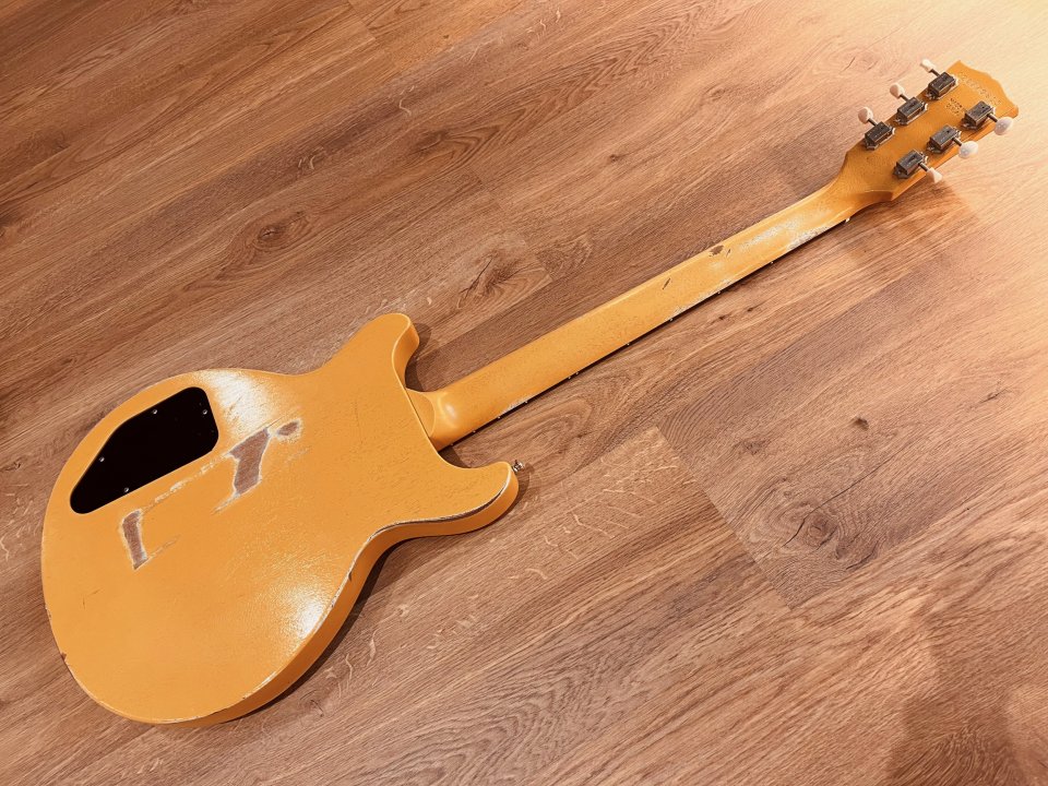 Gibson Les Paul Special DC TV Yellow de segunda mano · Foto 9 de 9 · Barcelona · 1250 €