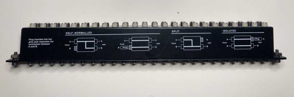 Patchbay Neutrik NYS SPP-L1 de segunda mano · Foto 2 de 4 · Barcelona · 30 €