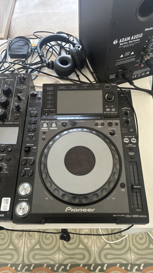 2x Pioneer CDJ-2000 NXS de segunda mano · Foto 6 de 7 · Barcelona · 850 €