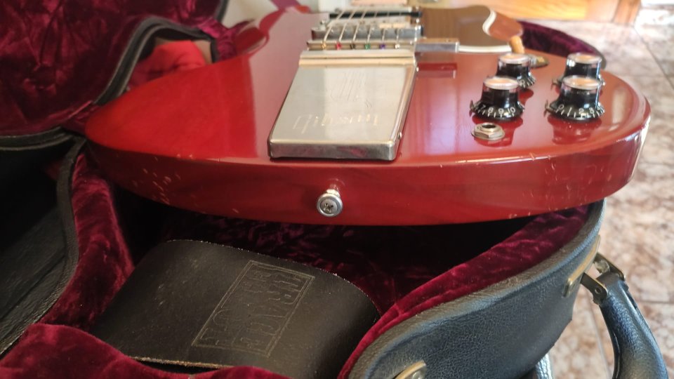 Gibson SG Standard Custom Shop ’61 Maestro Vibrola