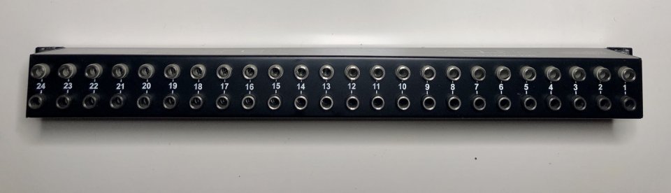 Patchbay Neutrik NYS SPP-L1 de segunda mano · Foto 3 de 4 · Barcelona · 30 €
