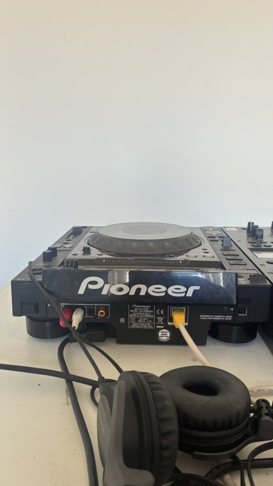 2x Pioneer CDJ-2000 NXS de segunda mano · Foto 7 de 7 · Barcelona · 850 €