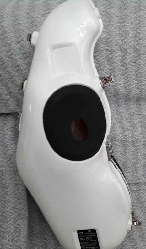 Best brass e- saxmut alto sordina