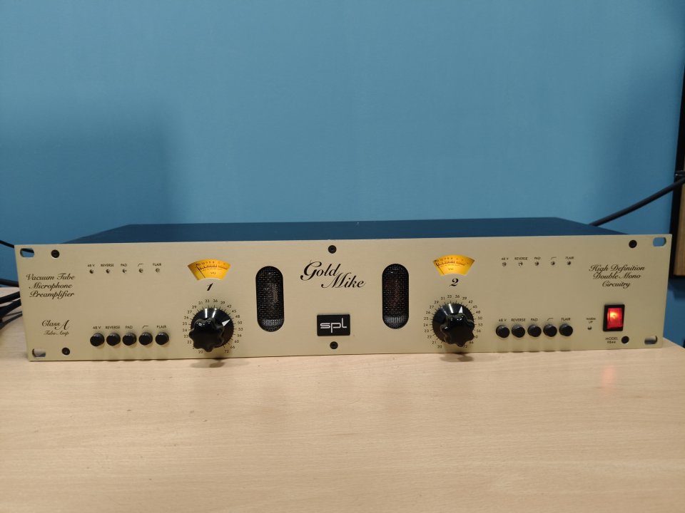 Spl Gold Mike previo