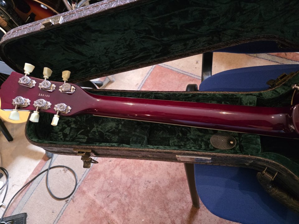 Maybach Lester Wild Cherry 59 aged de segunda mano · Foto 6 de 6 · Madrid · 1600 €