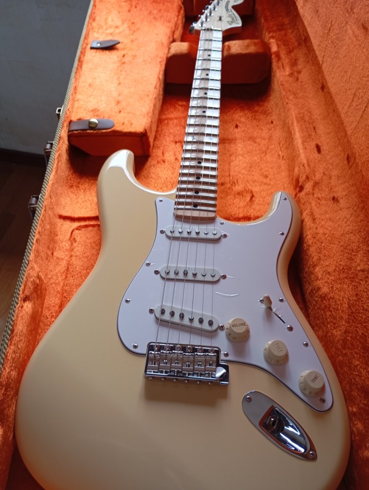 Fender Yngwie Malmsteen USA (a estrenar) de segunda mano · Foto 1 de 9 · Pontevedra · 2000 €