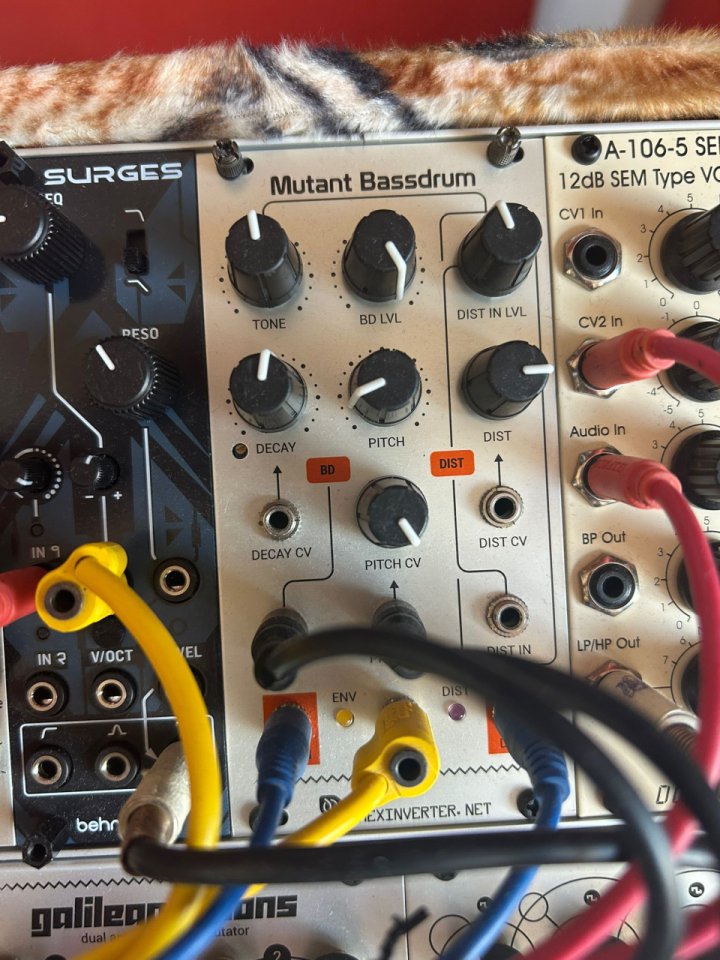 Varios Eurorack de segunda mano · Foto 7 de 9 · Valencia · 909 €
