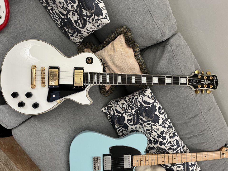 Epiphone Les Paul Custom Pro de segunda mano · Foto 1 de 2 · Madrid · 550 €
