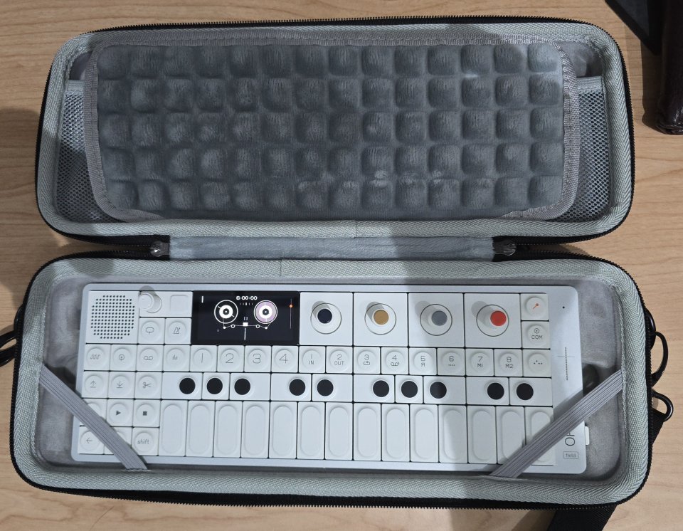 Teenage engineering op1 field