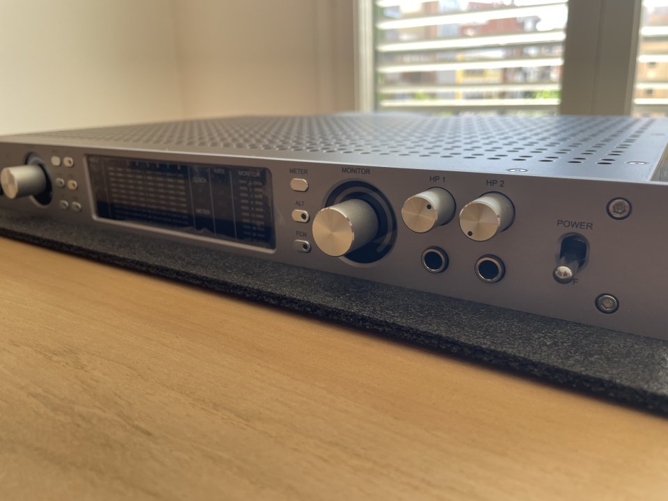 Universal Audio Apollo x6 2ª Gen. de segunda mano · Foto 2 de 4 · Barcelona · 1995 €