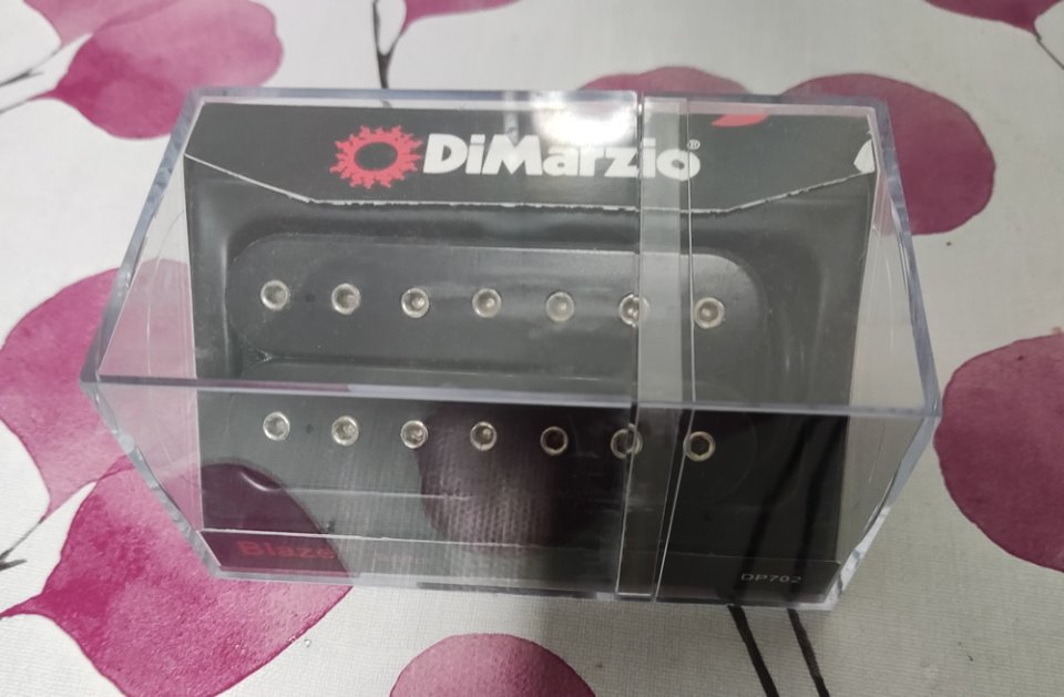 DiMarzio BLAZE  DP 702 BK