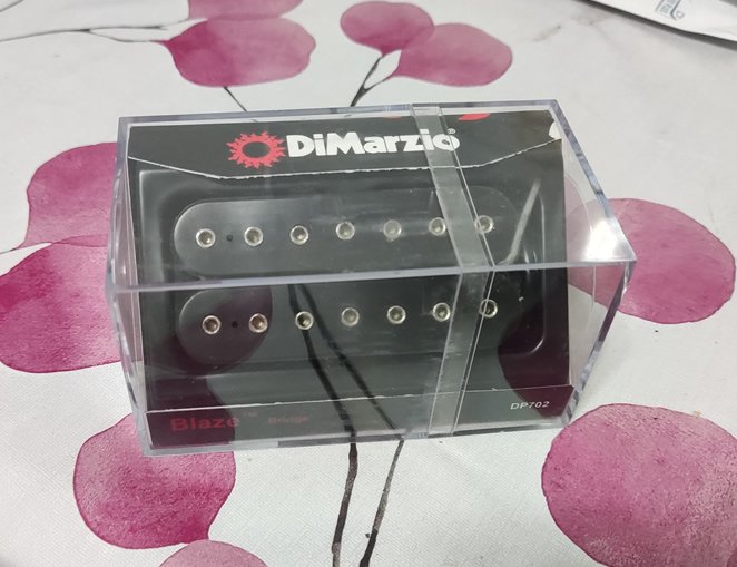 DiMarzio BLAZE  DP 702 BK