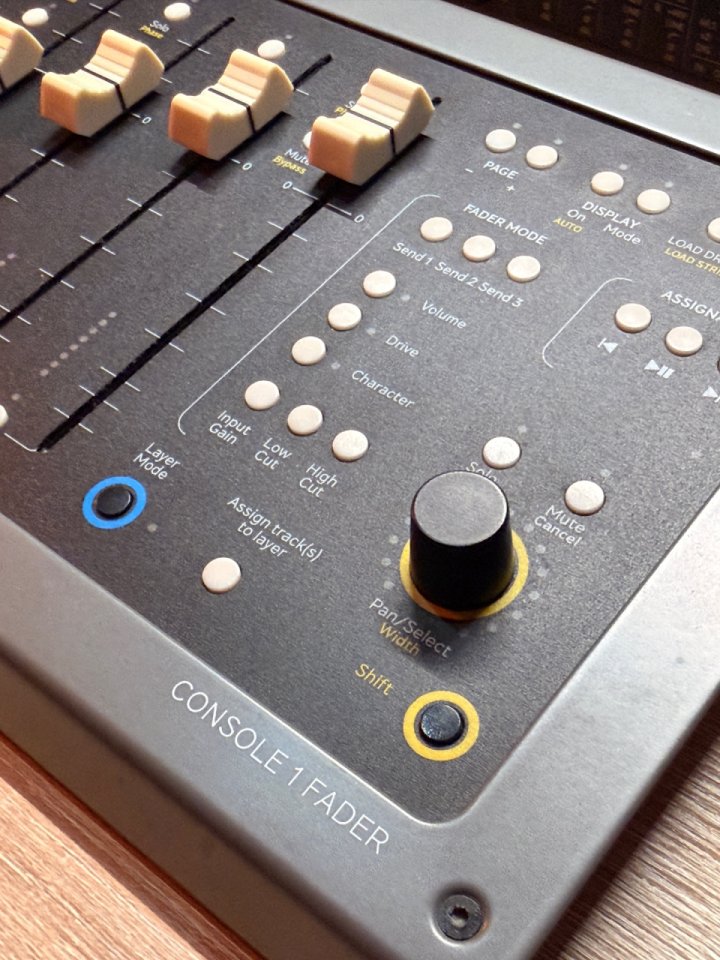 Softube fader console