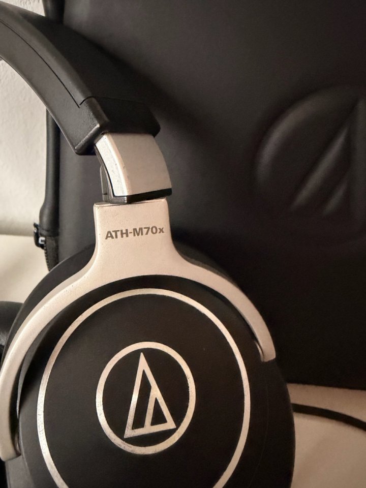 Audio-Technica ATH-M70x Studio Headphones + Case