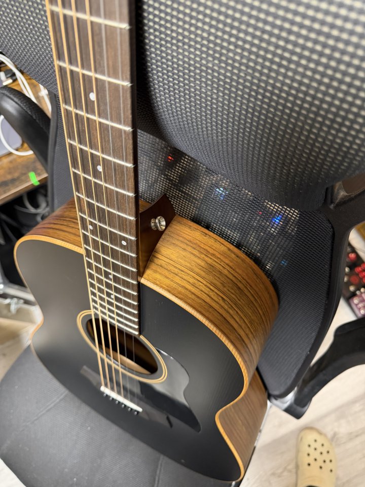 Taylor American Dream AD17 Black Top