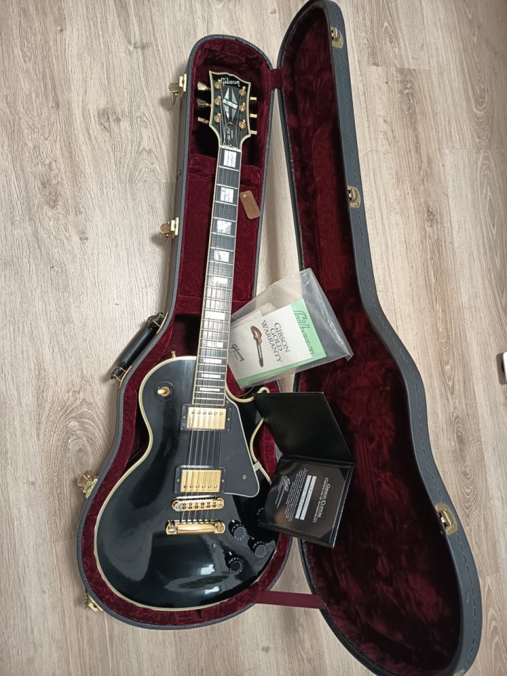 Gibson Les Paul Custom 2008 (Nashville)-Muy Buen Estado + Estuche Original