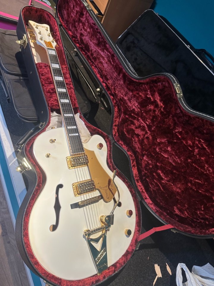 Gretsch white Falcon 7593 2007 de segunda mano · Foto 1 de 3 · Segovia