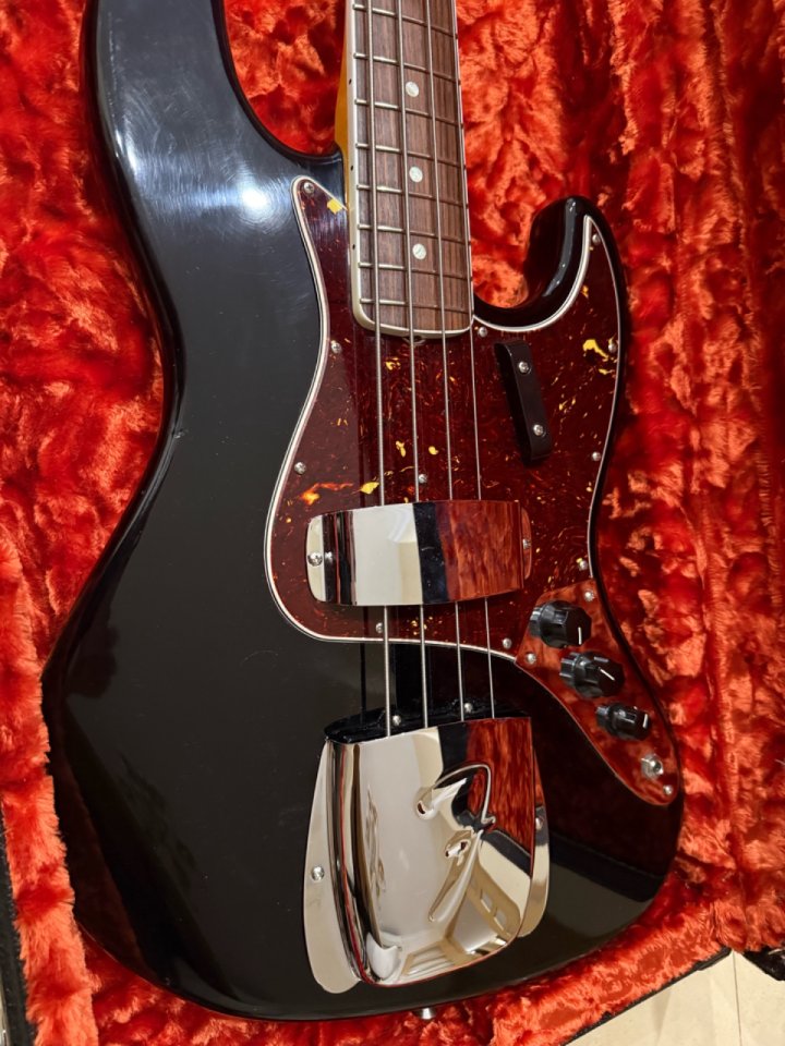 Fender jazz basa american vintage II 66 de segunda mano · Foto 2 de 10 · Ciudad Real · 1850 €
