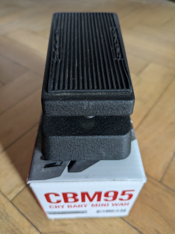 Mini Wah Cry Baby de segunda mano · Foto 3 de 6 · Madrid · 75 €