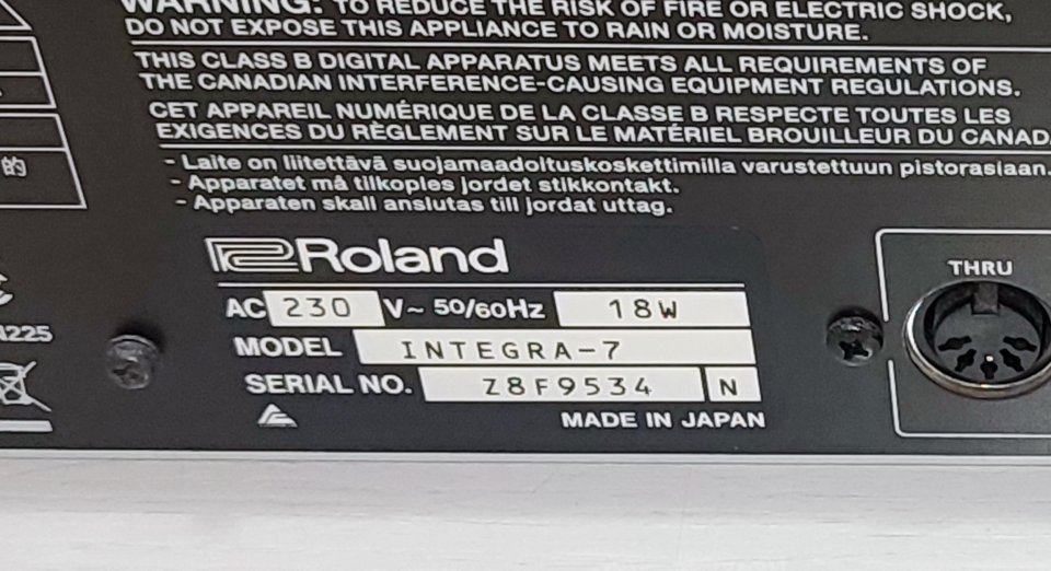 Módulo de sonido ROLAND INTEGRA-7 de segunda mano · Foto 4 de 5 · Cádiz · 750 €
