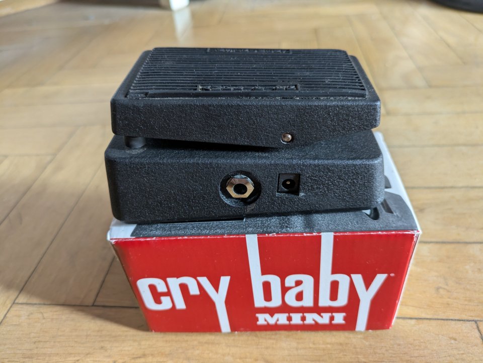 Mini Wah Cry Baby de segunda mano · Foto 4 de 6 · Madrid · 75 €