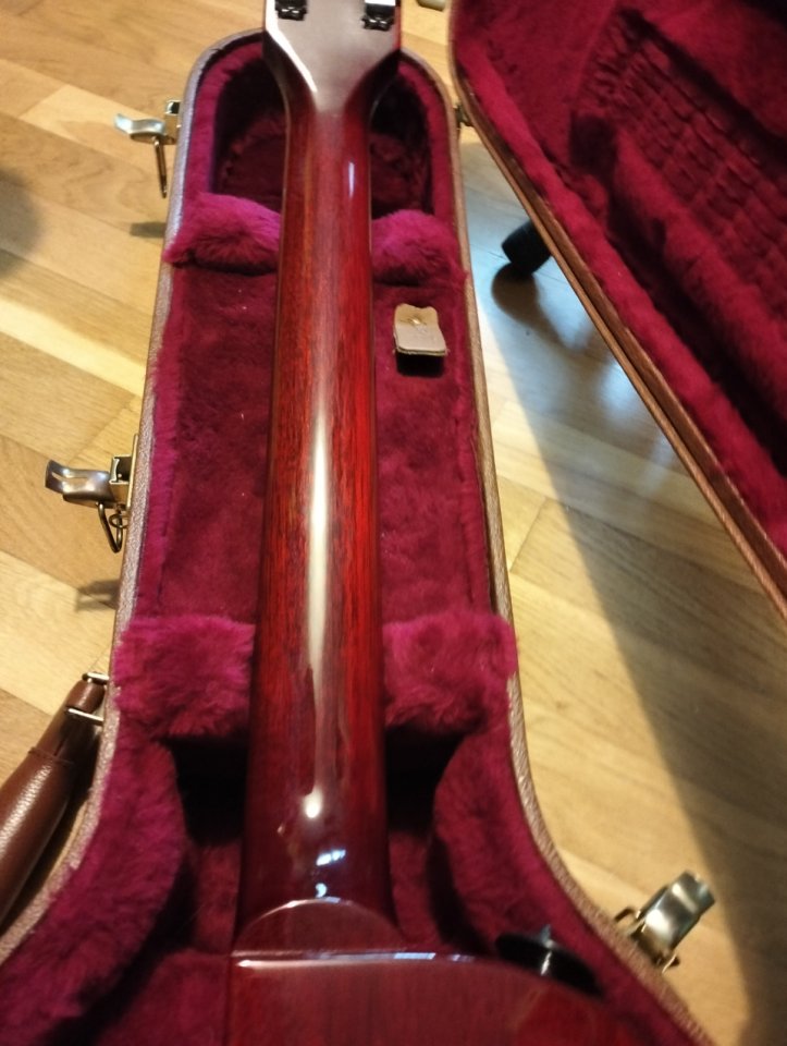 Gibson les paul Studio 2016 de segunda mano · Foto 6 de 9 · Ávila · 900 €