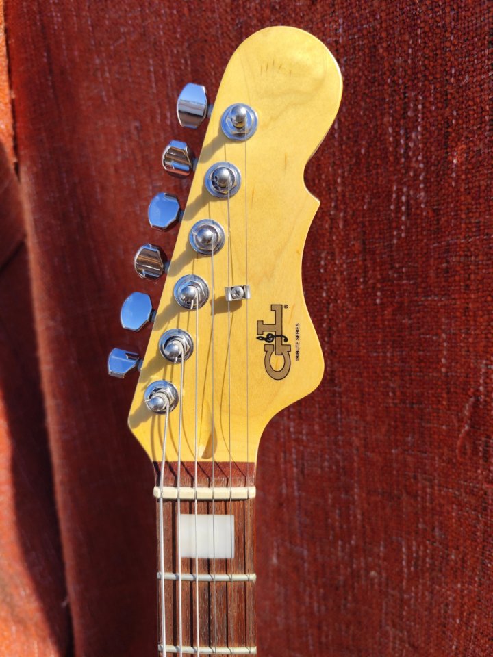 Jazzmaster G&L Doheny Tribute Surf green con maletin opcional